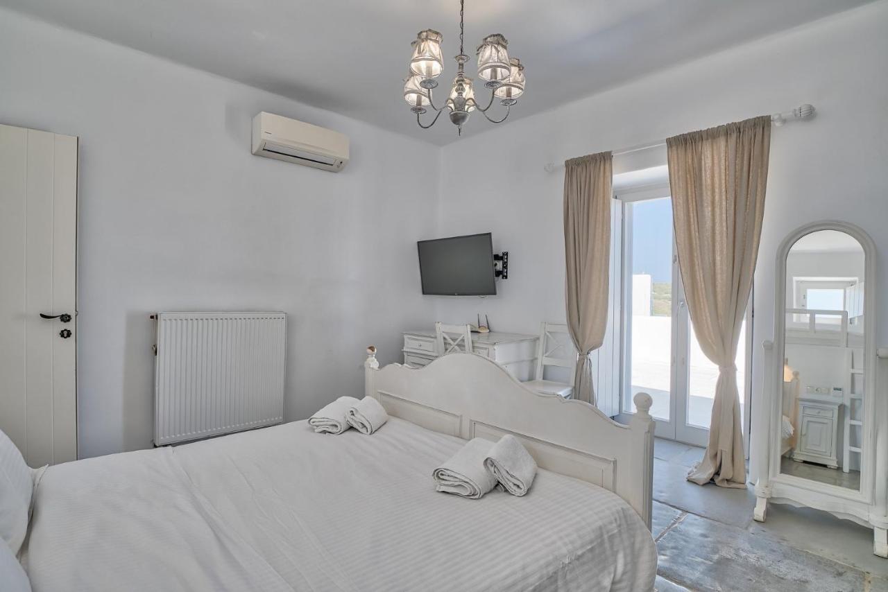 Villa Yialos Antiparos Town Exteriör bild